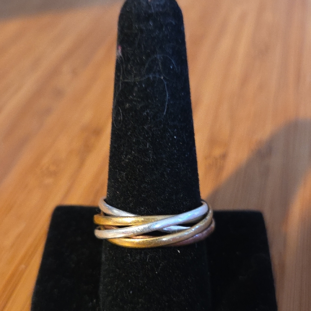 Classic Quintet. Five Intertwined Rings Brass Copper Silver 10